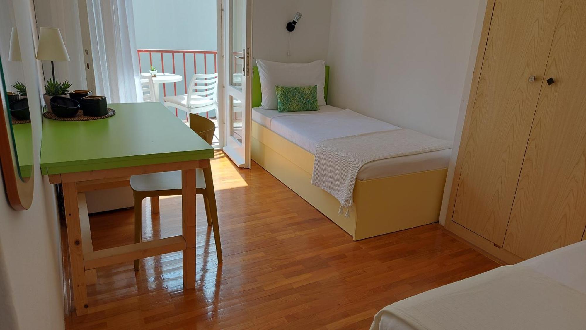 Guest House Mediterranean Хвар Екстер'єр фото